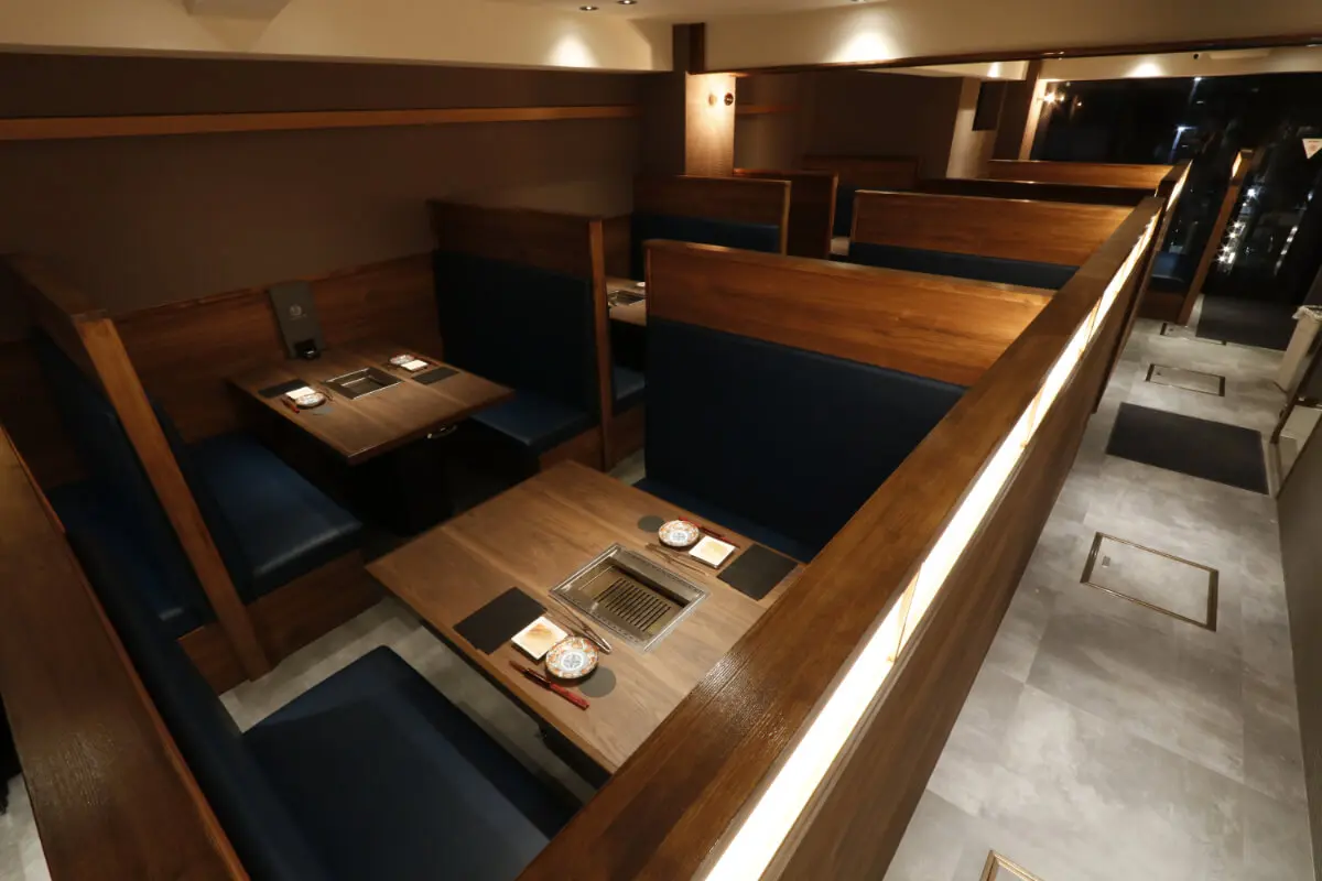 ご宴会にも最適な、開放的な空間