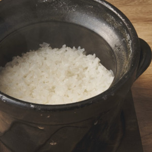 【米が肉を引き立てる】京都八代目儀兵衛のお米を使った銀シャリ